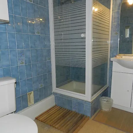 2p En Bord De Avec Parking, 4 Couchages - - Fr-1-251-909 *