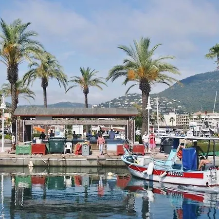 Apartment 2p En Bord De Avec Parking, 4 Couchages - Le Lavandou - Fr-1-251-909