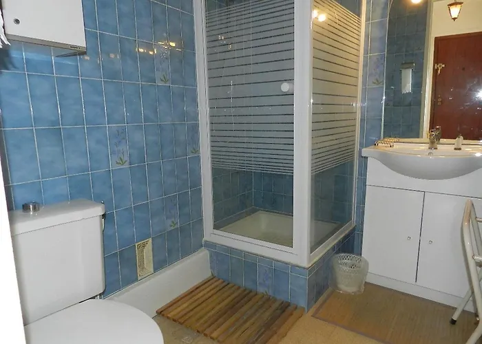 2p En Bord De Avec Parking, 4 Couchages - Le Lavandou - Fr-1-251-909 *