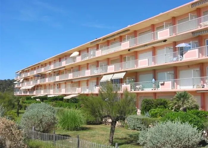 2p En Bord De Avec Parking, 4 Couchages - Le Lavandou - Fr-1-251-909 Apartment *